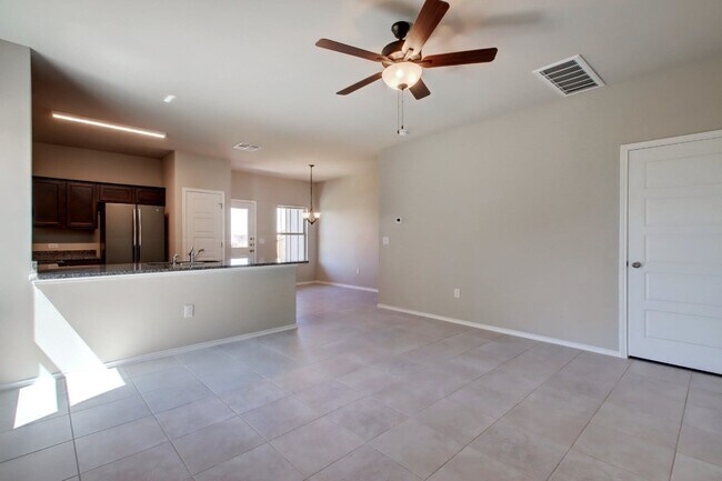 1204 Garland Rd Georgetown, TX 78626 photo 4