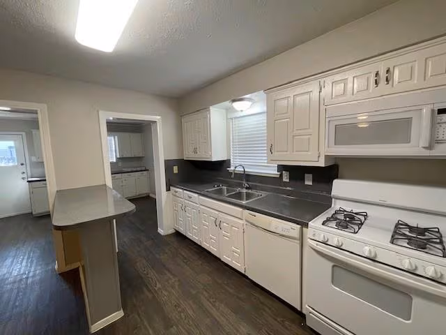 4602 Danville Drive, Garland, TX 75042 photo 4