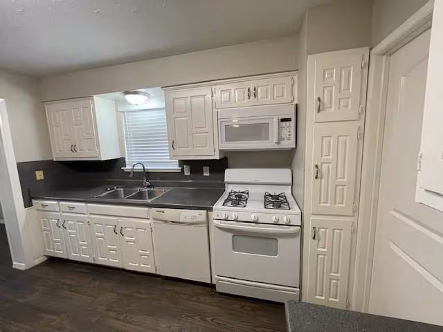 4602 Danville Drive, Garland, TX 75042 photo 3