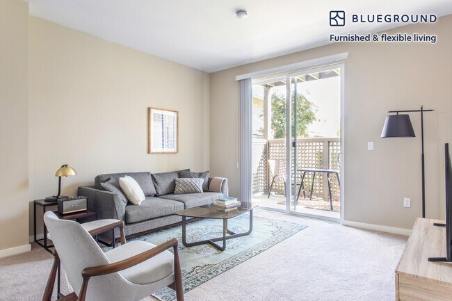 10870 N Stelling Rd Cupertino, CA 95014 photo 3