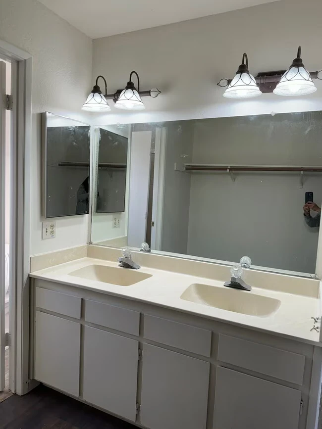5 Del Prado Cir Fairfield, CA 94533 photo 5