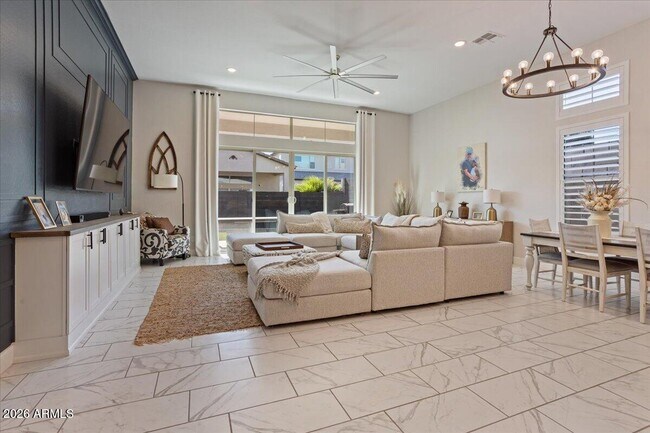 21147 W Hillcrest Blvd Buckeye, AZ 85396 photo 4