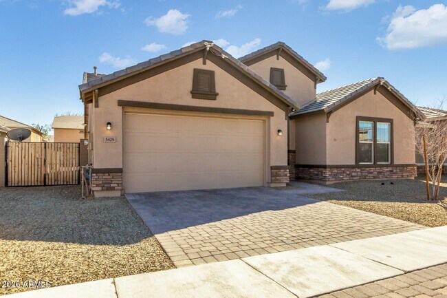 5429 W Lydia Ln Phoenix, AZ 85339 photo 5