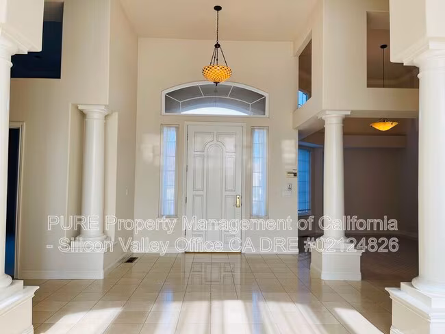 13690 Ronnie Way, Saratoga, CA 95070 photo 3