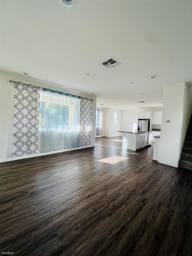 5649 Dublin Boulevard, Dublin, CA 94568 photo 4