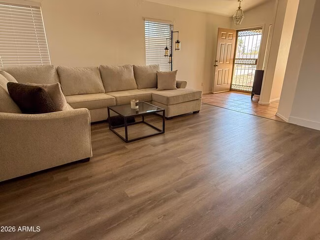 6906 West Phelps Road, Peoria, AZ 85382 photo 4