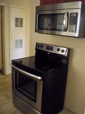2706 Cole Street, Austin, TX 78705 photo 5
