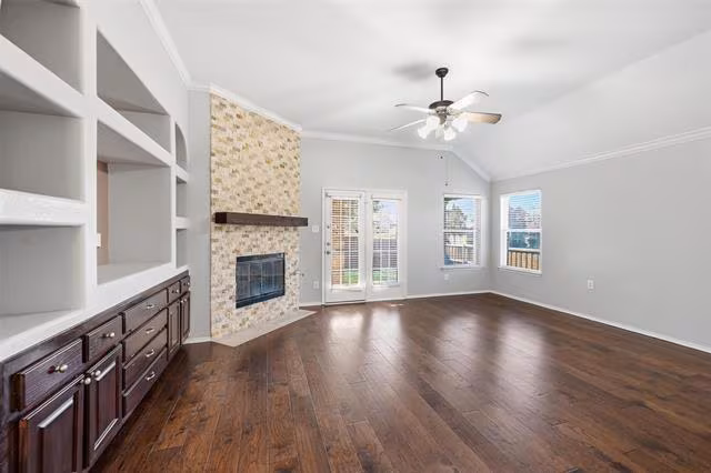 11415 Yoakum Dr Frisco, TX 75035 photo 3