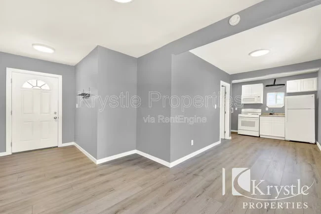 132 Tennessee St Vallejo, CA 94590 photo 4