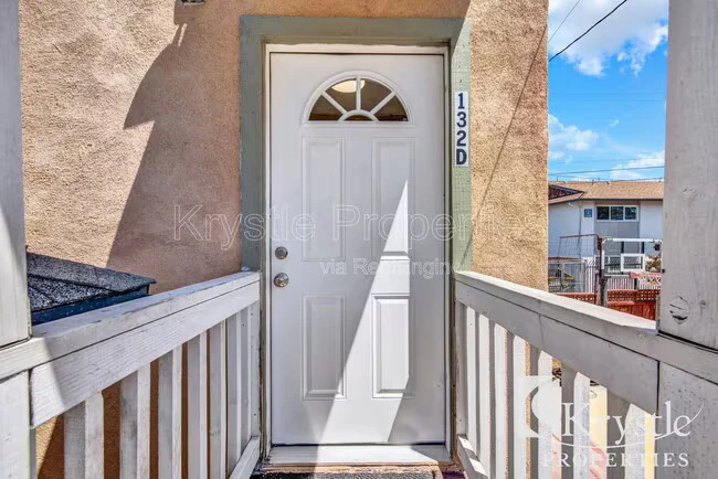 132 Tennessee St Vallejo, CA 94590 photo 3