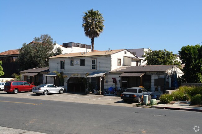 225 South Highway 101, Solana Beach, CA 92075 photo 2