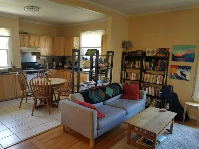 817 52nd Street, Oakland, CA 94608 photo 5