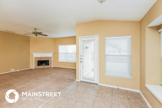 8421 Beaufort Ct photo 5