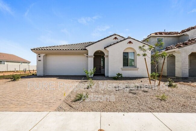 10163 W Crittenden Ln Avondale, AZ 85392 photo 3