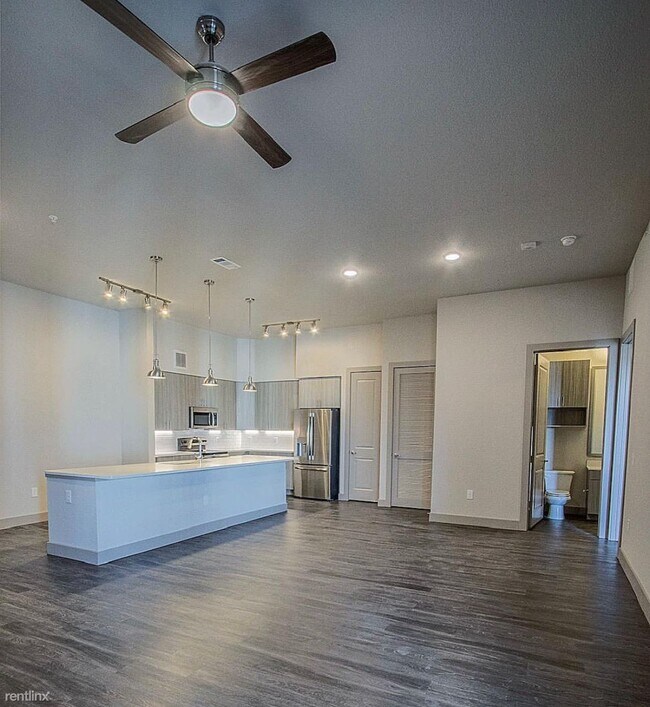 26701 E University Dr Aubrey, TX 76227 photo 2