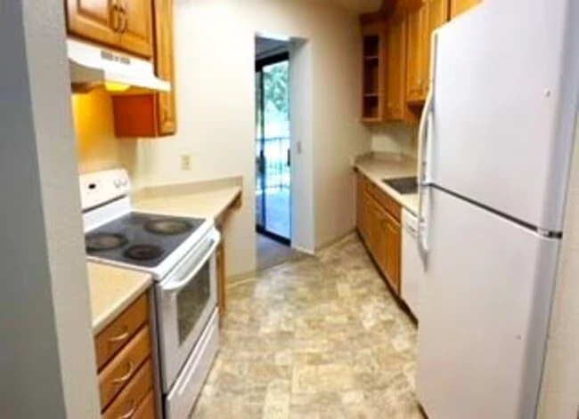 1980 Barrymore Common Fremont, CA 94538 photo 2