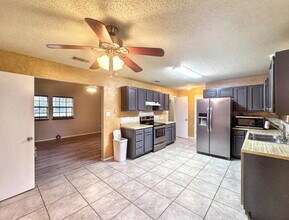 501 Ridge Dr San Marcos, TX 78666 photo 4