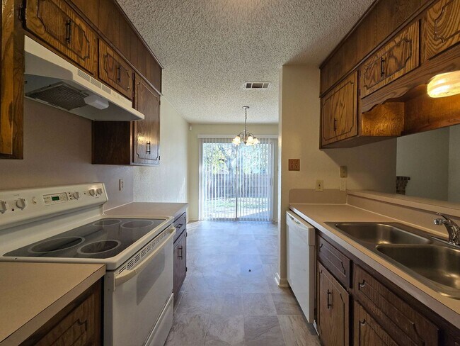 1207 Boulder Run Harker Heights, TX 76548 photo 4