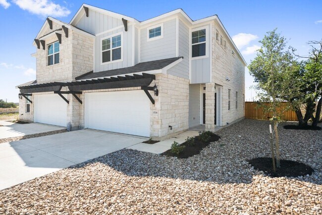 1538 McKinney Dr Leander, TX 78641 photo 2