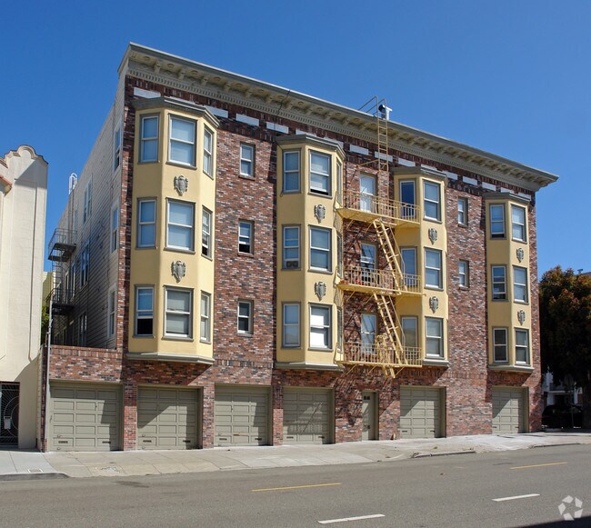 3201 Gough Street Apartments photo 2