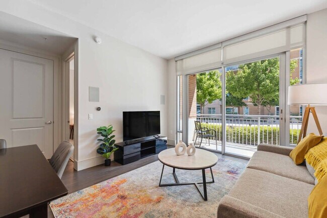 9845 N Central Expy Dallas, TX 75230 photo 3