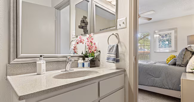 Parc Plaza Apartments photo 4