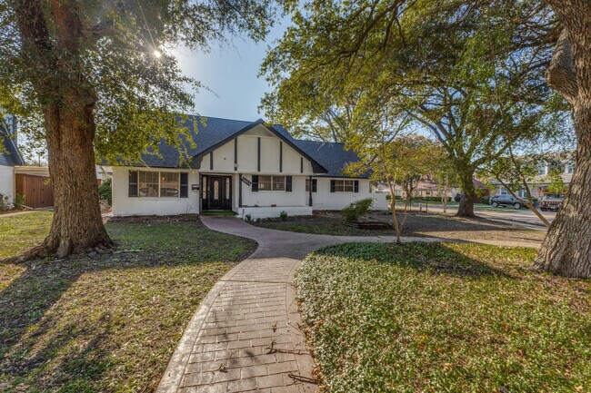 3614 Parader Ct Dallas, TX 75228 photo 4