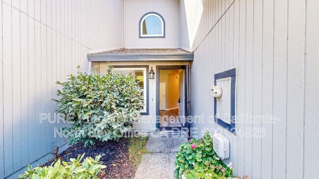 2472 Burnt Oak Dr Santa Rosa, CA 95401 photo 4