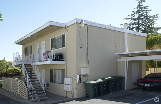 3966 Clayton Rd. photo 4