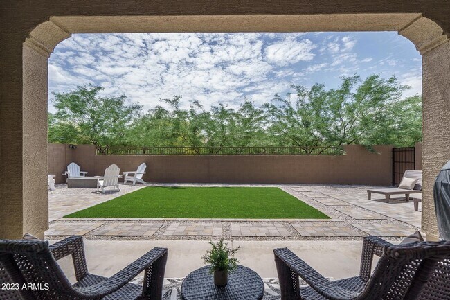 12329 S 179th Ave Goodyear, AZ 85338 photo 3