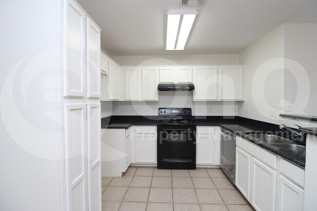 17526 West Boca Raton Road, Surprise, AZ 85388 photo 5