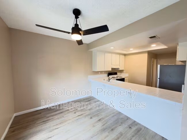 3516 Landsford Way Carlsbad, CA 92010 photo 4