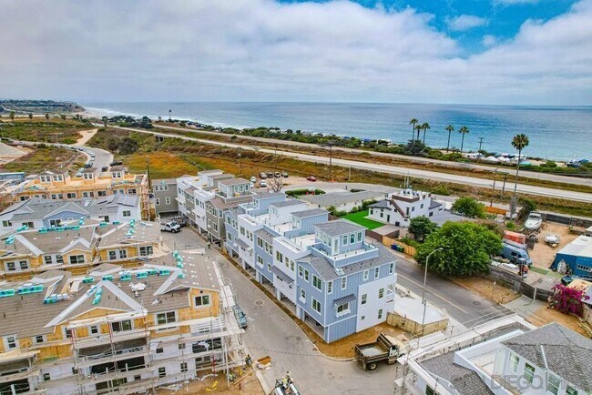 7400 Ponto Rd Carlsbad, CA 92011 photo 2