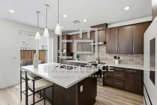 16210 Juan Hernandez Dr Morgan Hill, CA 95037 photo 3