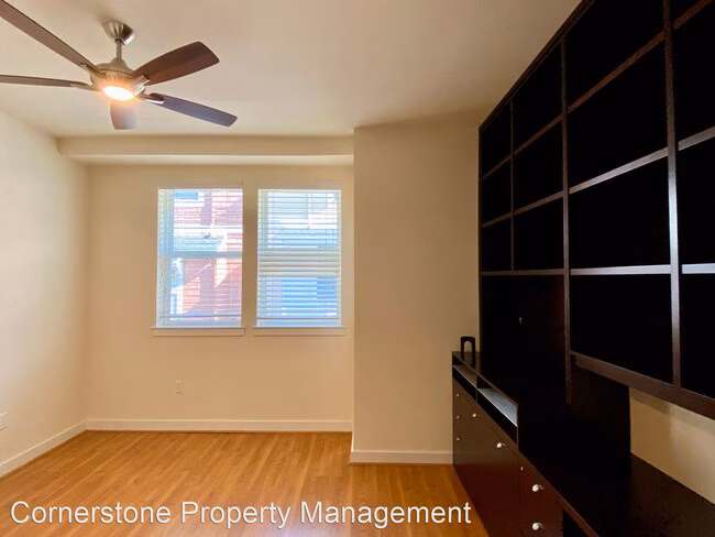 107 Cahill Park Dr photo 5