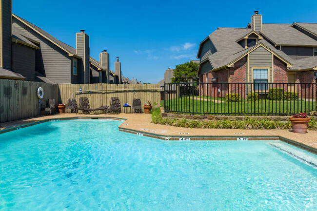 Wexford Townhomes photo 3