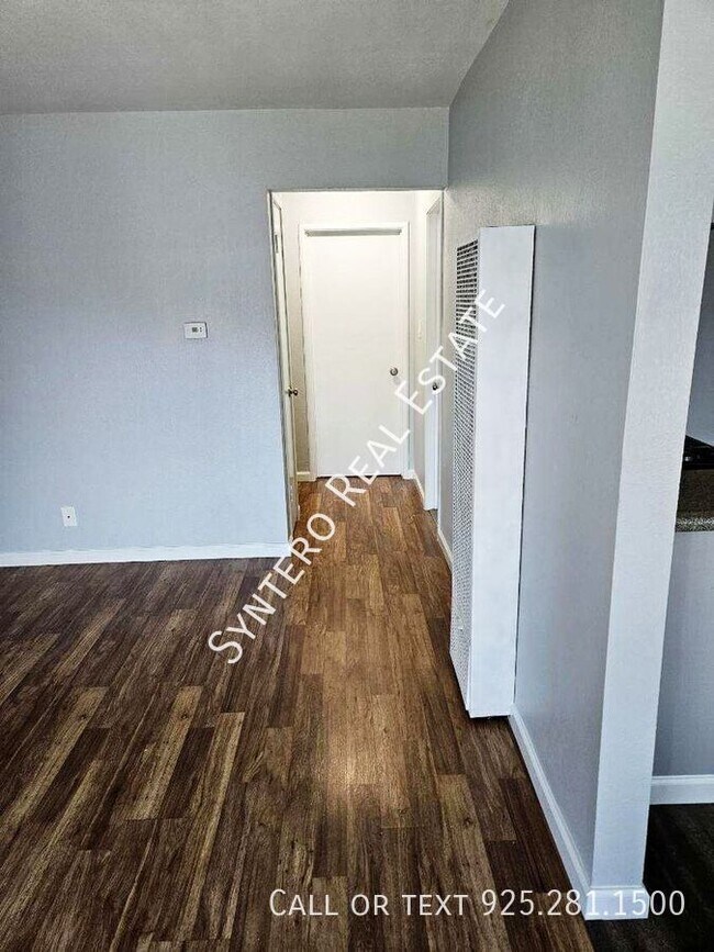 4819 Clayton Rd Concord, CA 94521 photo 5