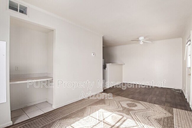 810 E Colter St Phoenix, AZ 85014 photo 3