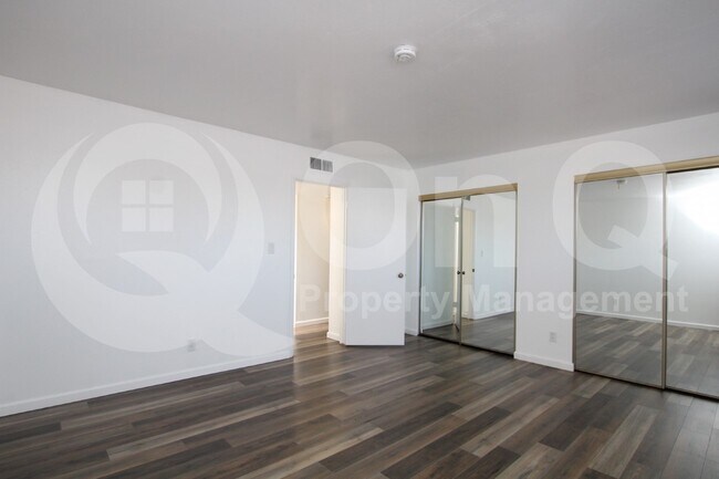 2211 W Turney Ave Phoenix, AZ 85015 photo 5