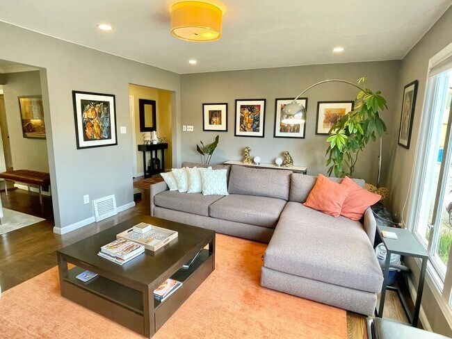 131 Bella Vista Way, San Francisco, CA 94127 photo 4