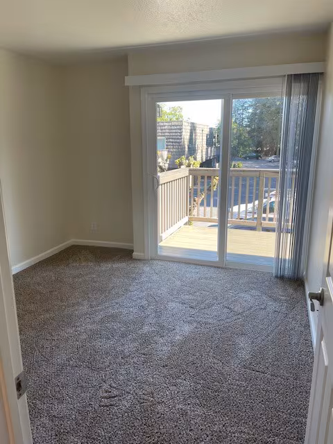 Cedarwood Apartments photo 4