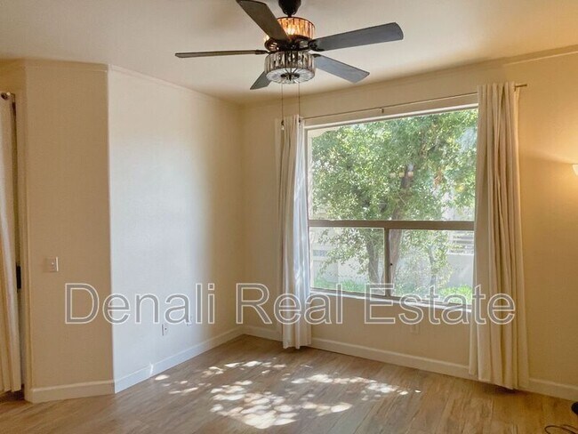 9550 E Thunderbird Rd Scottsdale, AZ 85260 photo 4