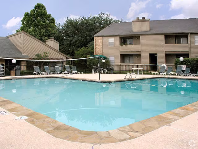 Cedar Bend Apartments photo 5