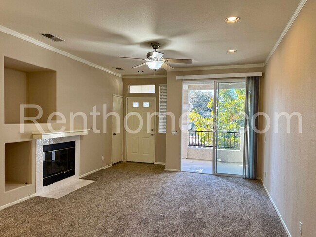 10782 Sabre Hills Dr photo 3