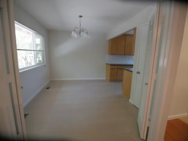 1285 Manchester Dr Santa Clara, CA 95050 photo 2