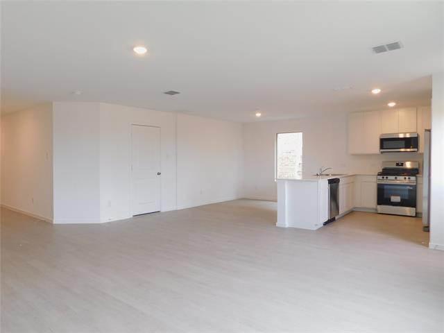 4204 Apollo Bay Ave Little Elm, TX 75068 photo 5