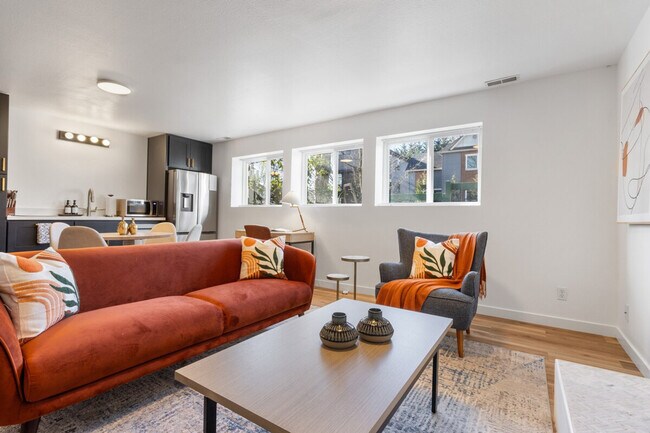 705 24th Ave Seattle, WA 98122 photo 5