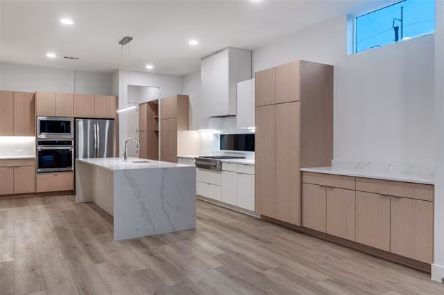 4515 Afton St Dallas, TX 75219 photo 4