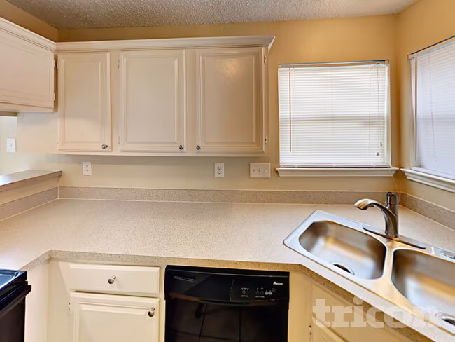 1521 Savannah St Mesquite, TX 75149 photo 5