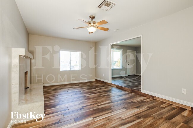 1812 W Morten Ave Phoenix, AZ 85021 photo 3